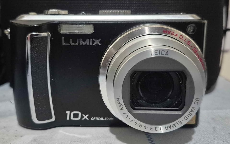 Panasonic Lumix - photo 4