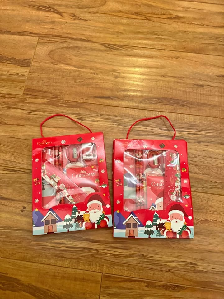 Brand New Christmas Stationary Sets