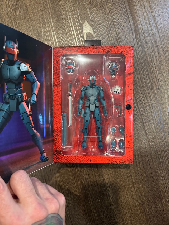 Neca TMNT The Last Ronin Synja Patrol Bot figure - photo 2