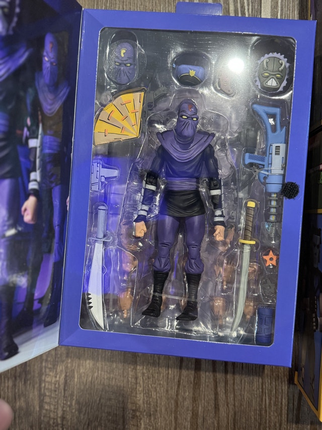 Neca TMNT Foot Soldier army and Casey Jones - photo 2