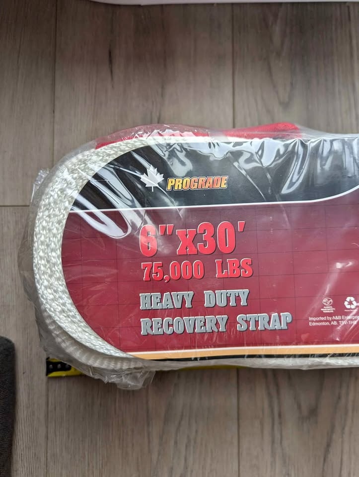 Recovery strap 6in x 30ft. 75000LBS Brand New