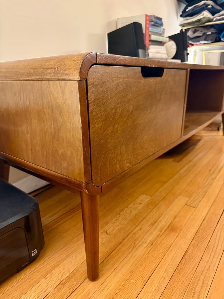 Mid-Century Modern TV Stand - photo 4