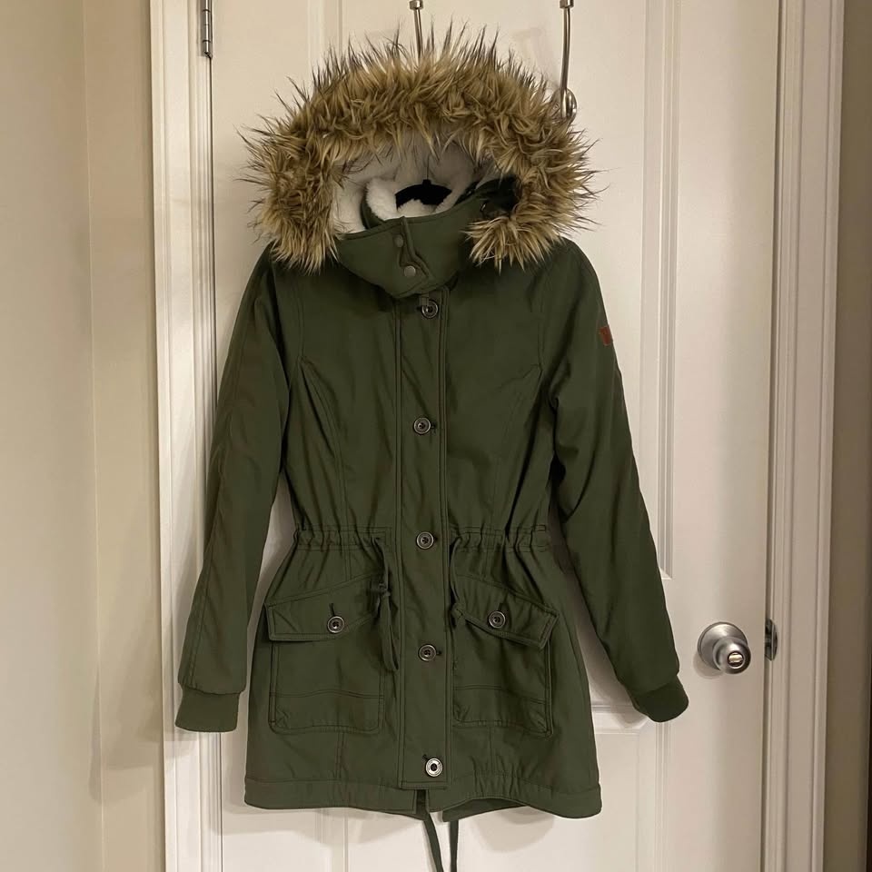 Womens Hollister Water Resistant Fur Parka Jacket - photo 3
