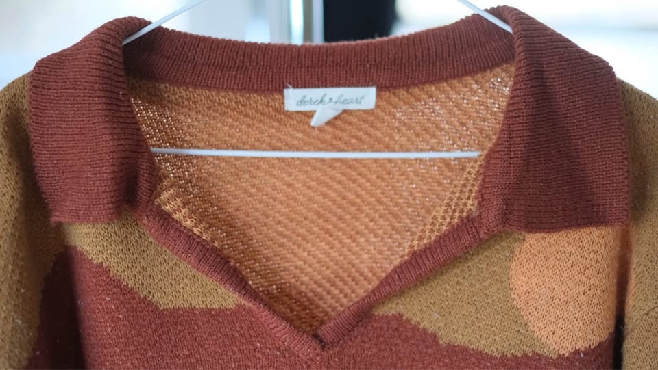 Derek Heart Sweater - Women’s Size Medium - photo 5