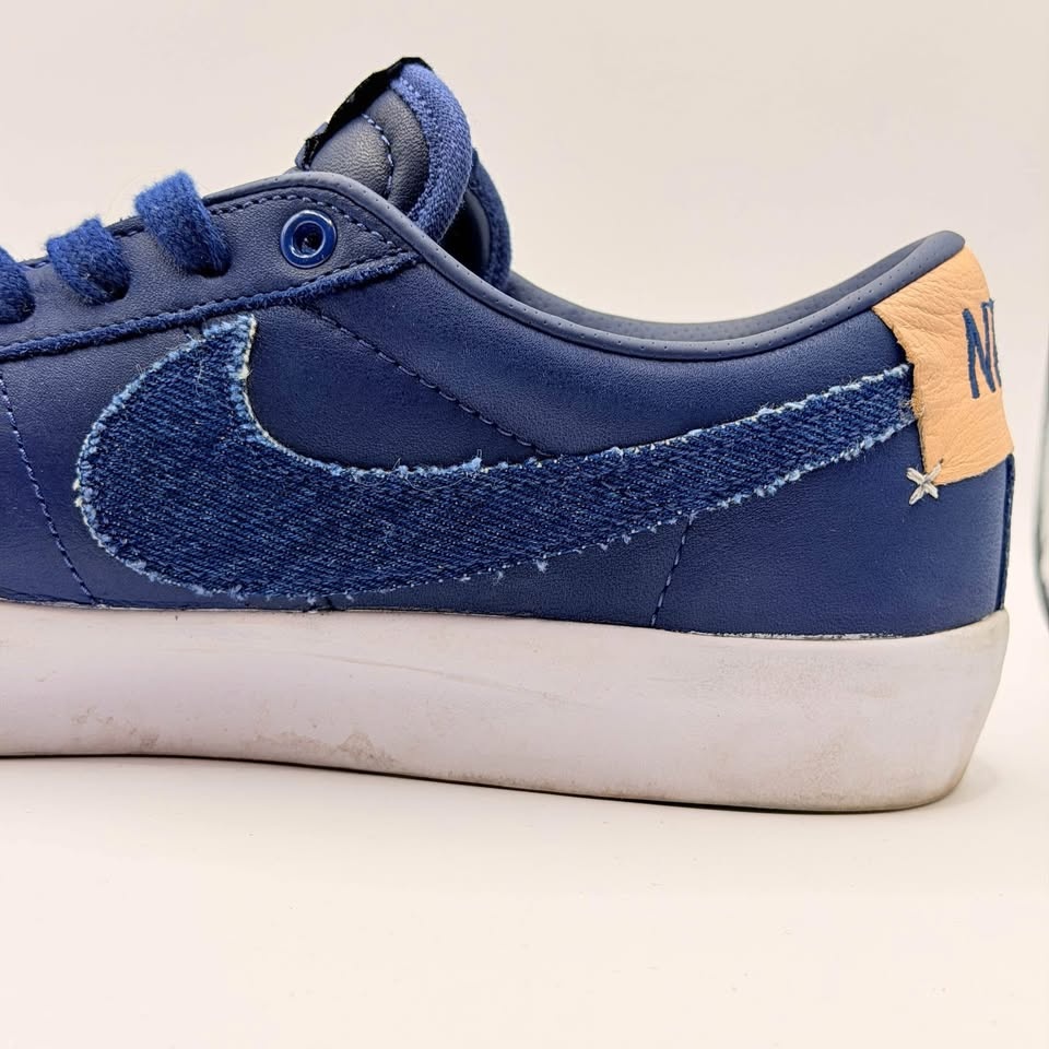 NIKE SB BLAZER LOW PRO GT PRM "DENIM SWOOSH" - 9.5 Men’s - photo 2