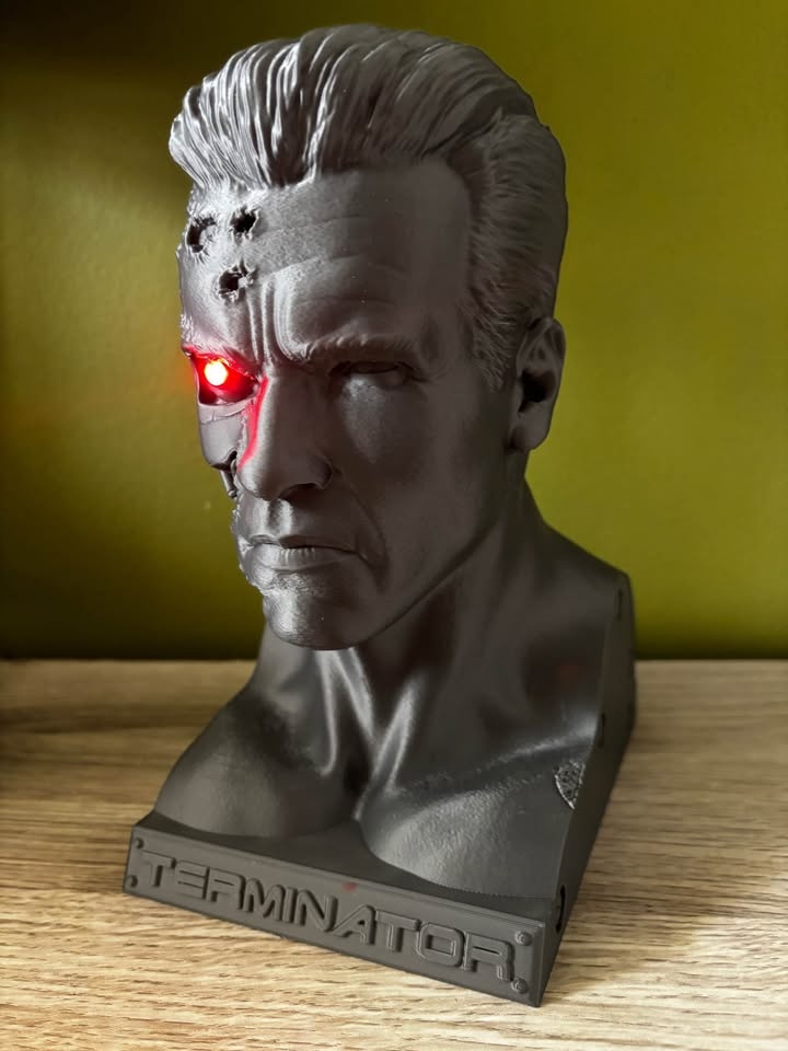 Terminator bust - photo 2