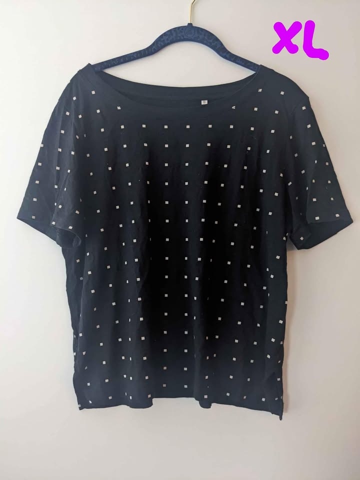 Women's clothing lot - photo 2