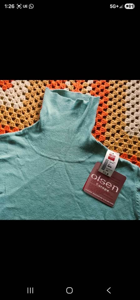 Size 12 Angora Cashmere Blend Womens Turtleneck Sweater - photo 2