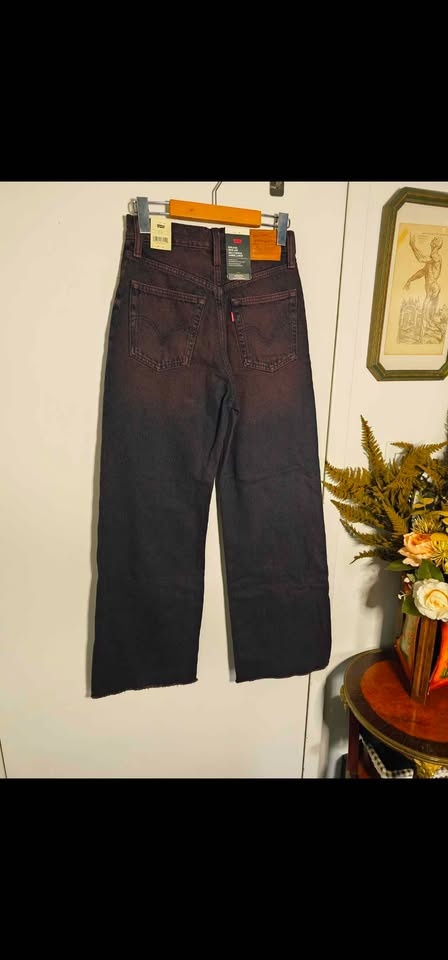 New size 25 Levis Ribcage Wide Leg Red Burgundy Jeans - photo 5