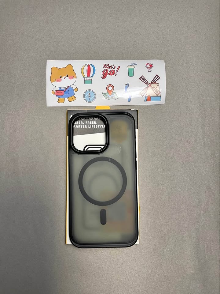 Black Frosted Magnetic Suction Phone Case for iPhone 13 Pro