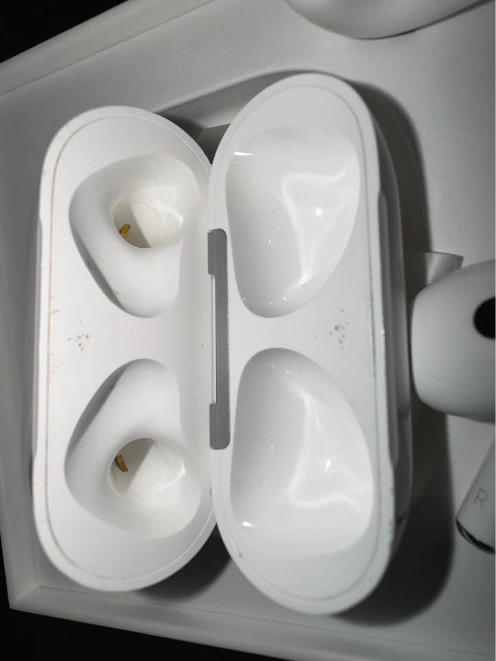 Apple AirPods (3rd Generation) - photo 4