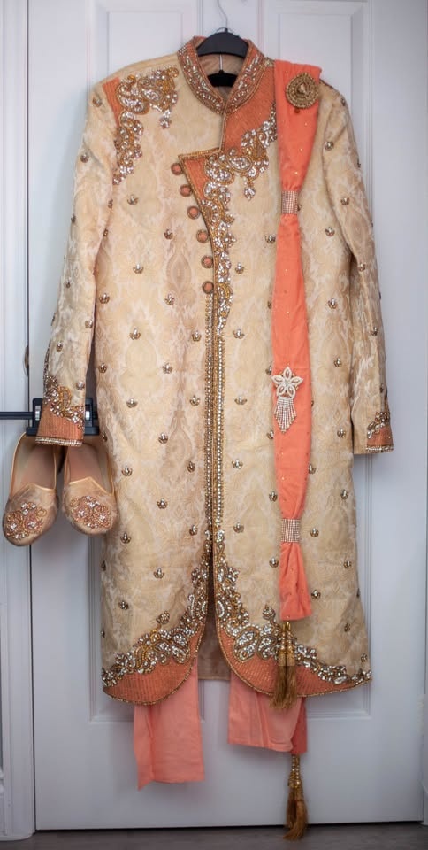 Indian Outfit: Sherwani, Pants, Shoes - photo 2