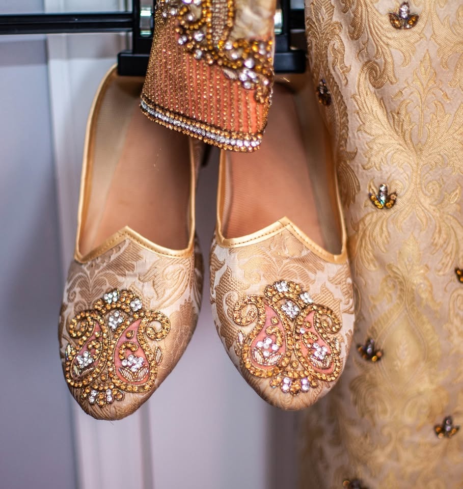 Indian Outfit: Sherwani, Pants, Shoes - photo 3