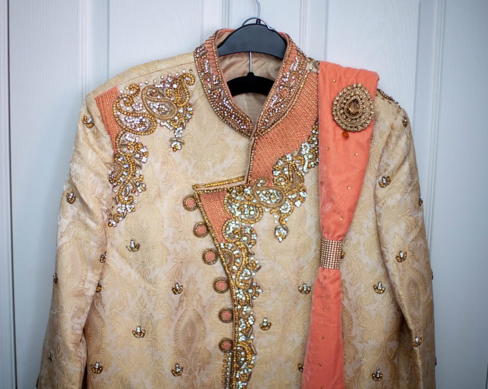 Indian Outfit: Sherwani, Pants, Shoes - photo 5