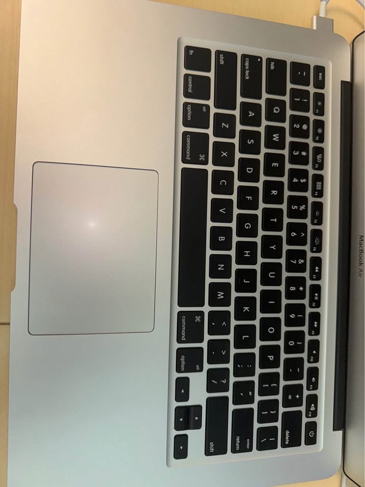 MacBook Air (13-inch, 2017) macOS sequoia - photo 3