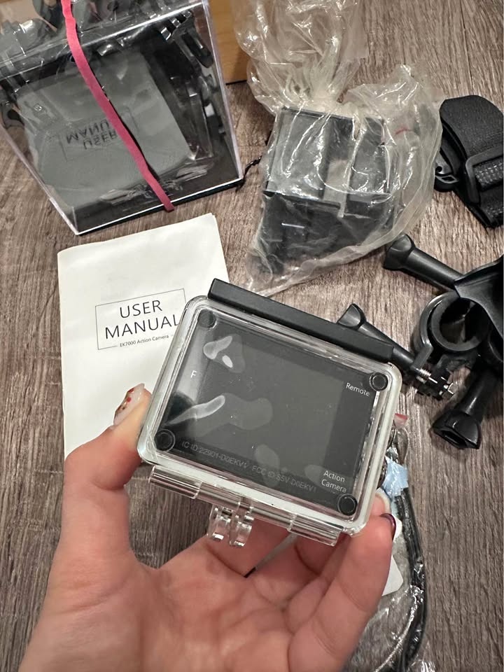 Moving sale til 20th! New Mini camera EK7000