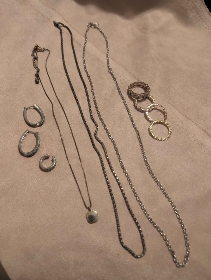 Jewelry bundle