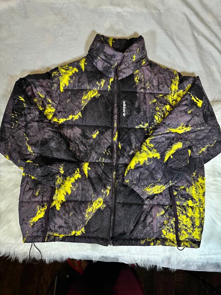Adidas Originals Adventure Puffer Jacket In Xl Size