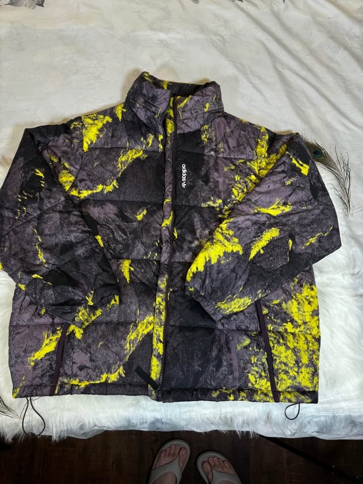 Adidas Originals Adventure Puffer Jacket In Xl Size - photo 2