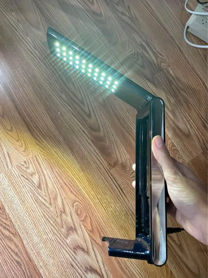 Folding Daylight LED Lamp usb thumbnail