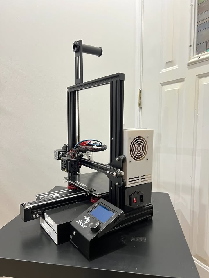 CREALITY ENDER 3 PRO WITH UPGRADES - photo 2