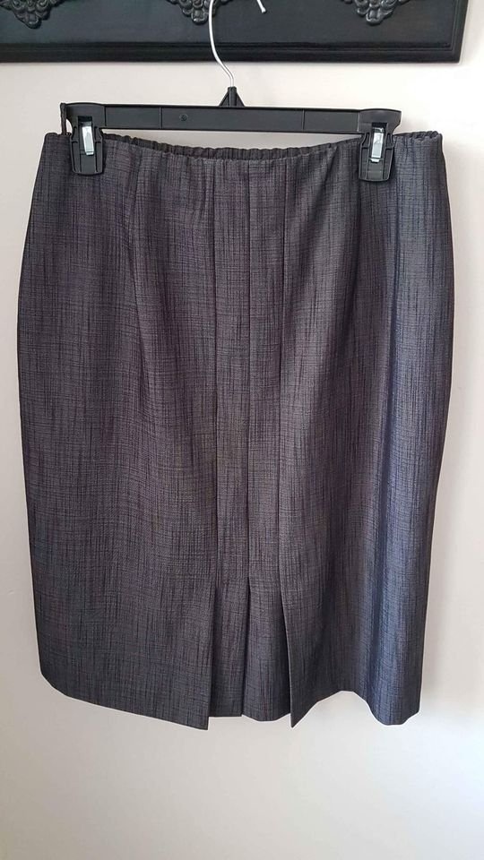 Women's Size 12 Gray Straight Skirt - photo 2