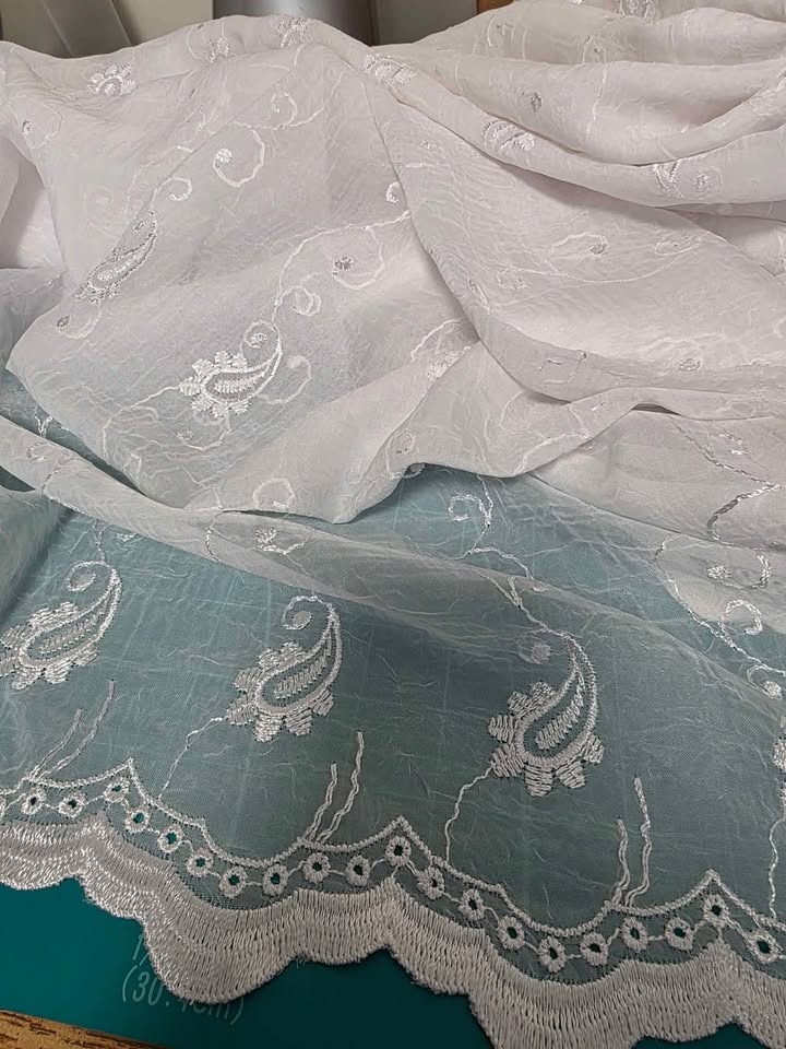 1.8 Meters Wide Width White Crinkle Embroidered Sheer Fabric wit - photo 2
