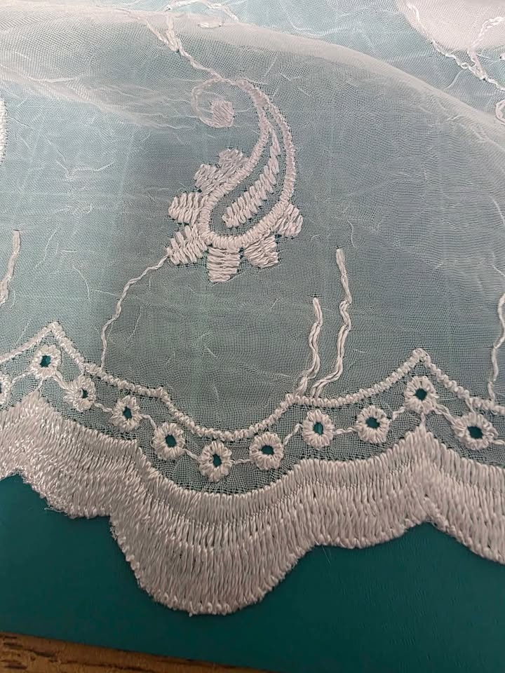1.8 Meters Wide Width White Crinkle Embroidered Sheer Fabric wit - photo 3