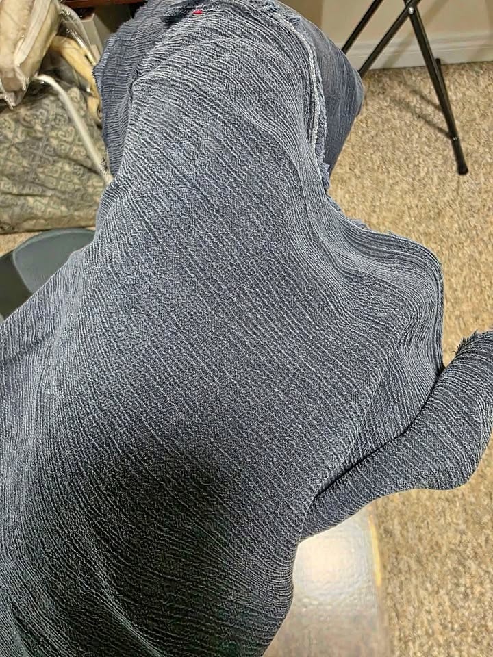 3.25 meters in Two Pieces Dark Blue Light Weight Fabric