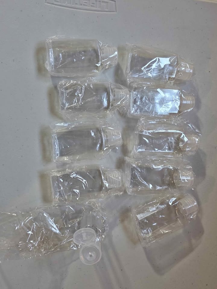 10 Travel Fliptop bottles