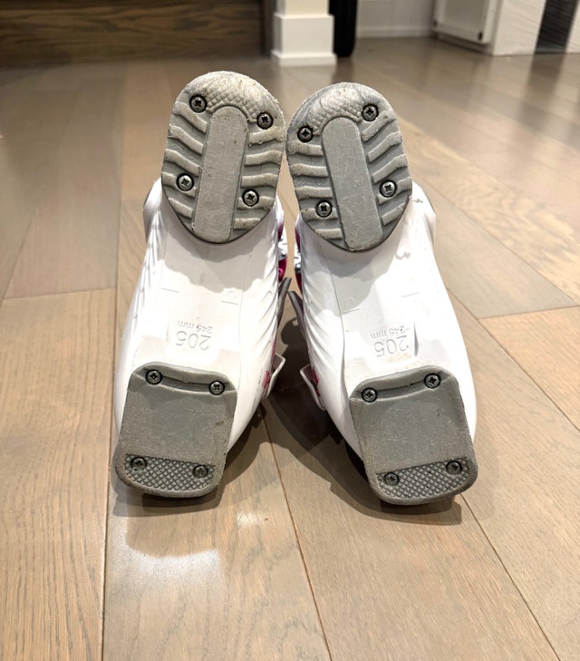 Rossignol Kid’s Ski Boots 20.5, 245mm - photo 4