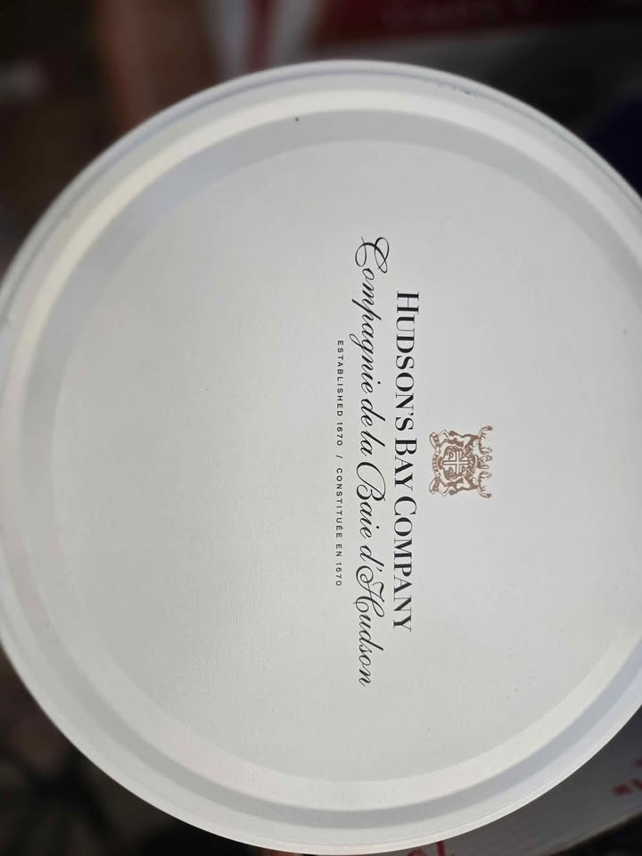 Hudson Bay popcorn can - photo 2
