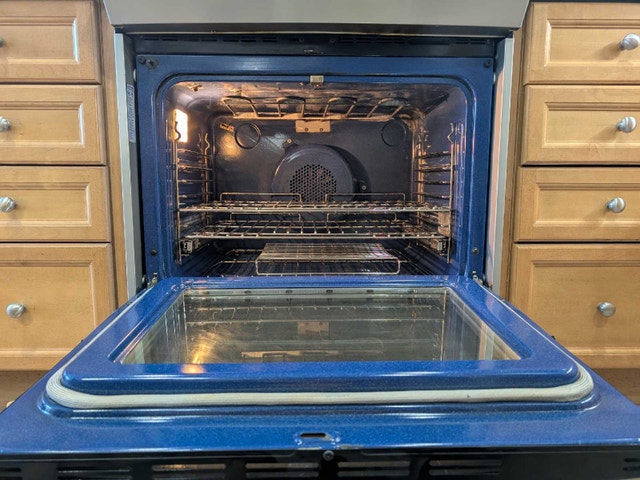 Electrolux Gas Cooking Range Oven - 30 inch - photo 4