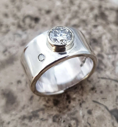 Sterling Silver Moissanite Ring