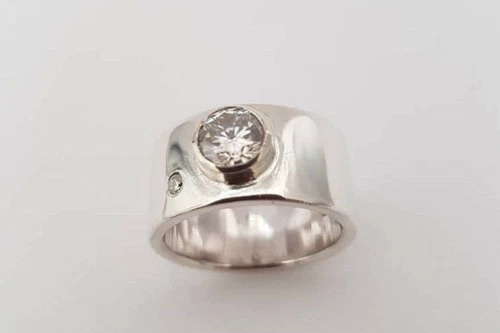 Sterling Silver Moissanite Ring - photo 3