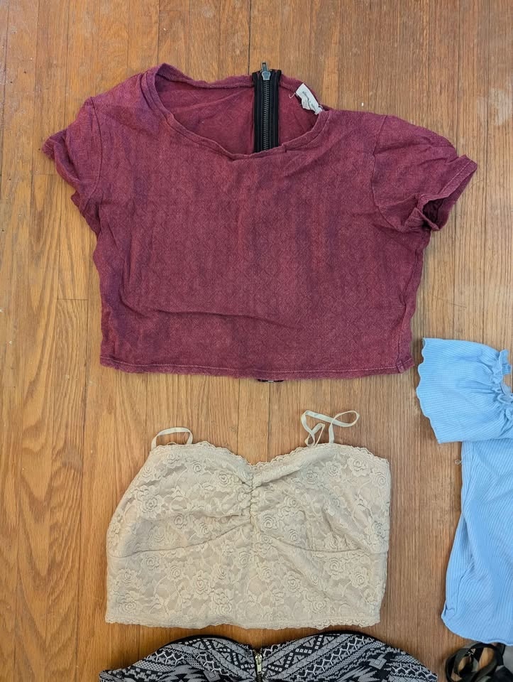 Bag of CROP Tops - photo 4