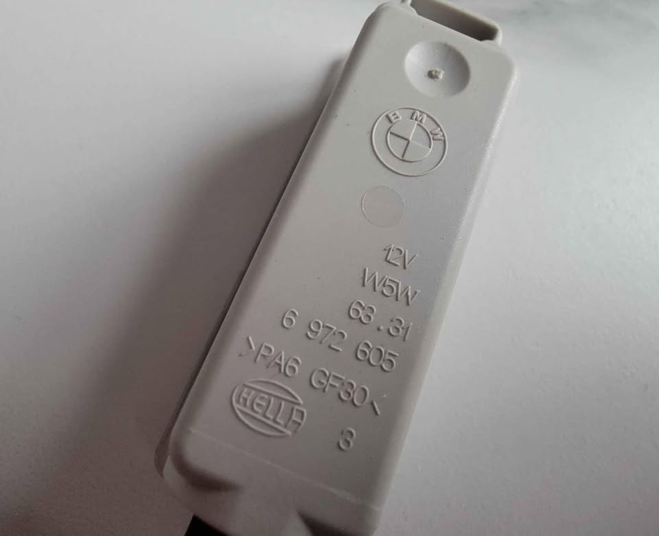 BMW X5 e70 OEM Door Courtesy Lights - photo 2