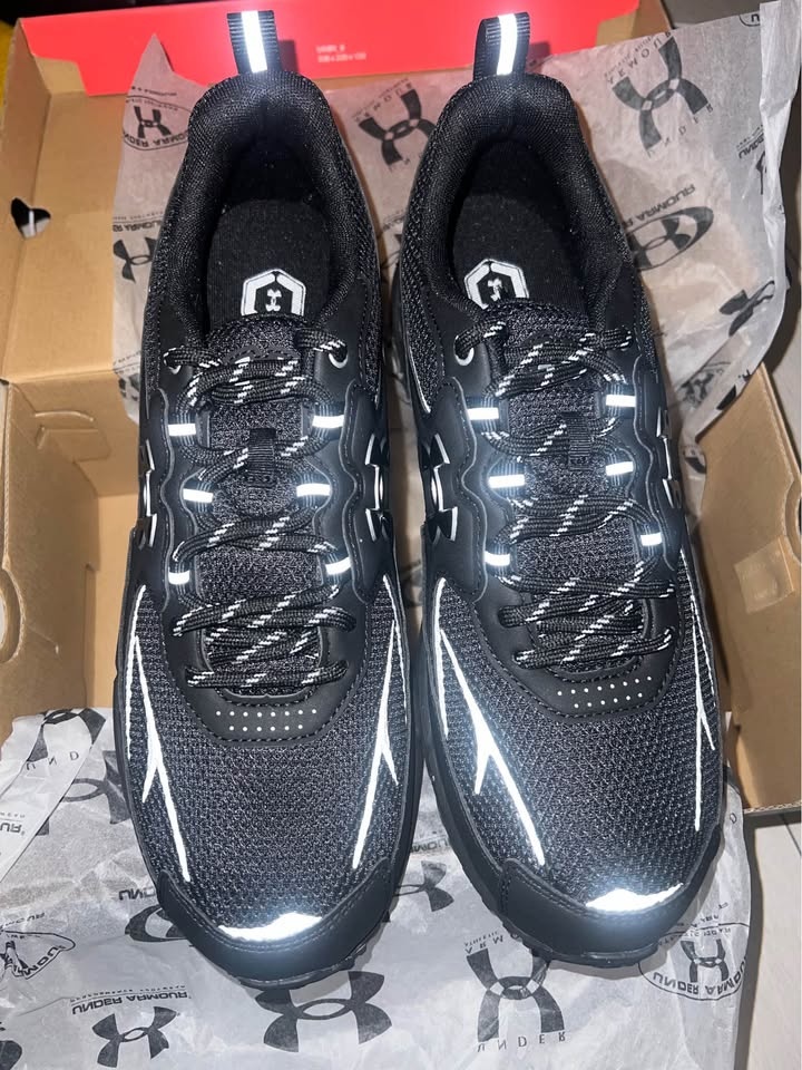 Under Armour Apparition Tech Size 11 NEW - photo 3