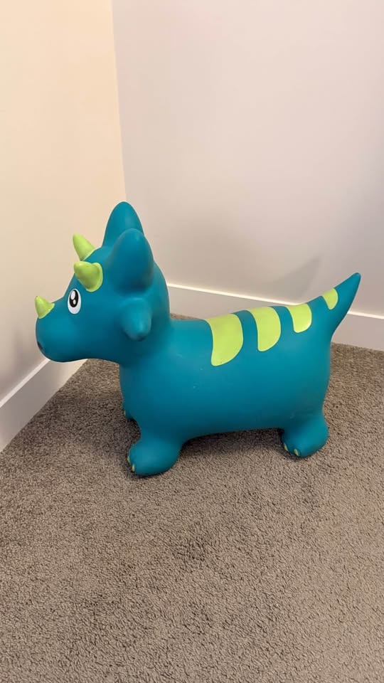 Inflatable Hopper Toddler Toy with Pump - photo 2