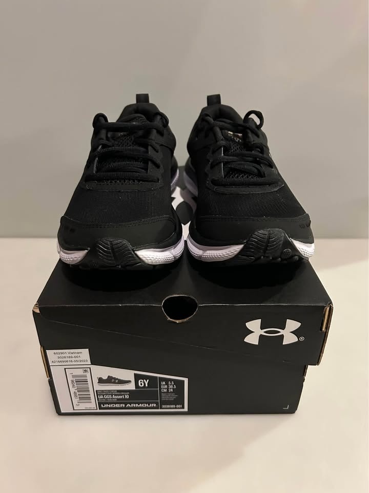 New Running/Training Shoes - $35 Each - photo 5