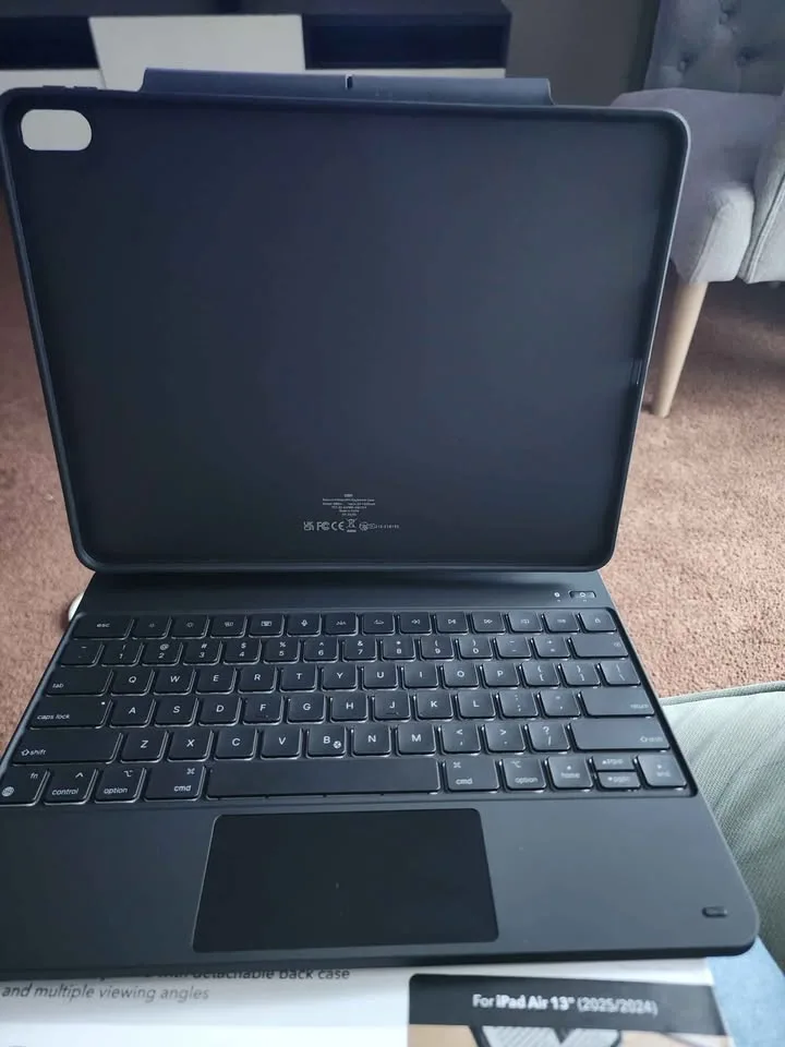 Case Keyboard (M3/M2, 2025/2024) image indicator(3)