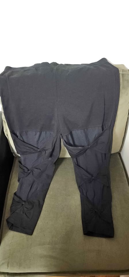 Torrid Full-Length Front Bow Leggings
