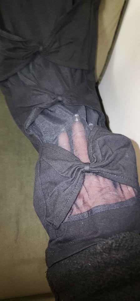 Torrid Full-Length Front Bow Leggings - photo 5