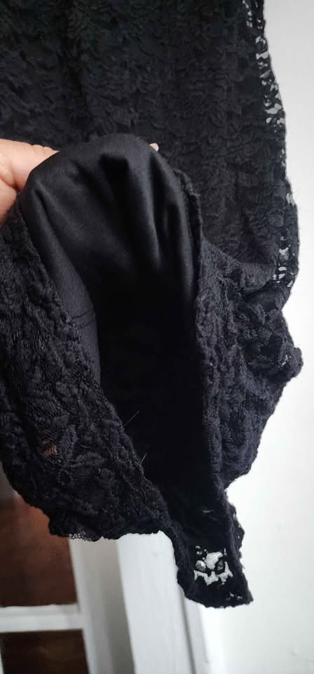 Women's little black dress - photo 3