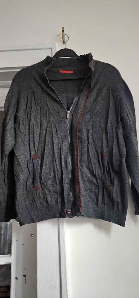TGL Men's gray full zip sweater