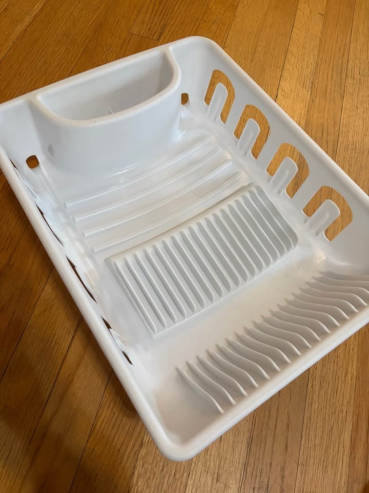 Brightroom Freestanding Polypropylene Dish Drying Rack in white