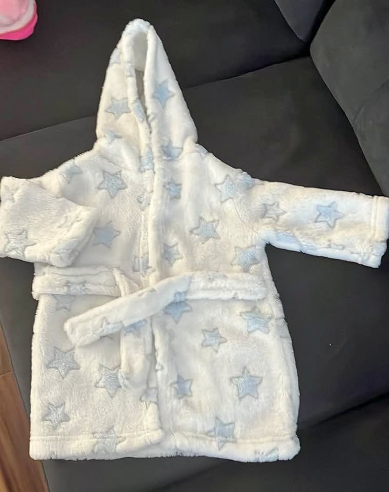 Used- Baby Bath rob 12m+