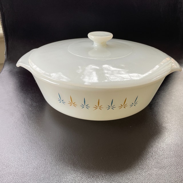 60s MCM Anchor Hocking Fire King Casserole Dish 436 w/lid