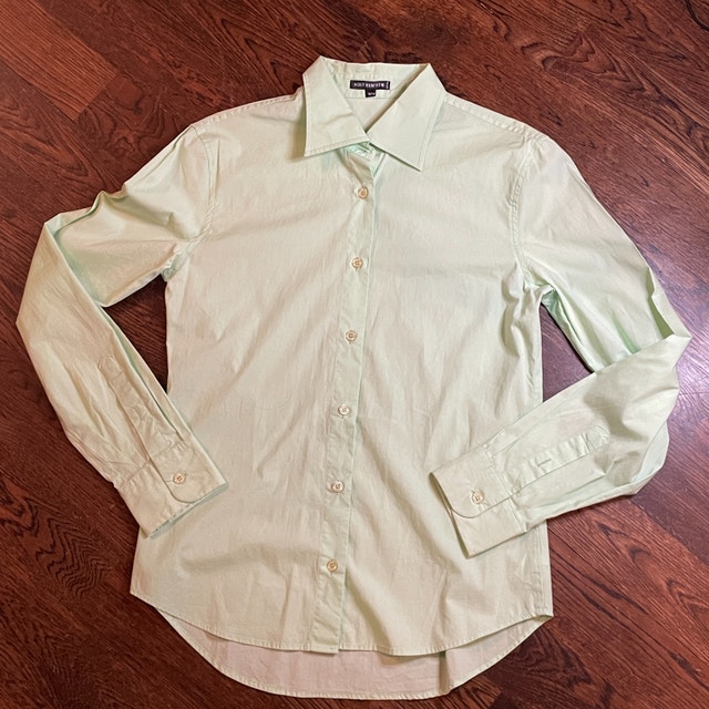 Holt Renfrew Pale Green Button-down woman's shirt - Size Medium - photo 5