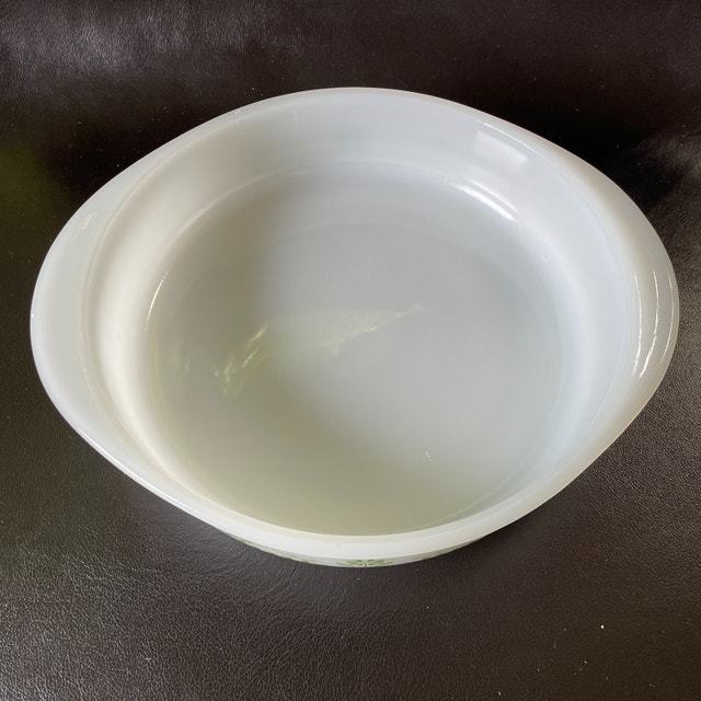 Vintage Glasbake Green Daisy 8" Milk Glass Casserole - photo 3